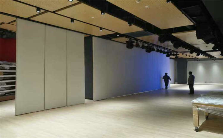 內蒙古專業體育木地板批發