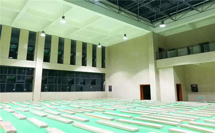 南京企口實(shí)木運(yùn)動地板代理商