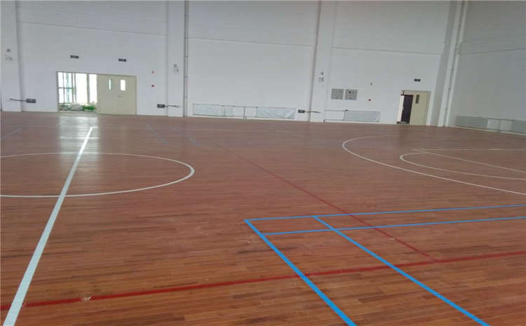 楓樺木體育運動地板哪些品牌