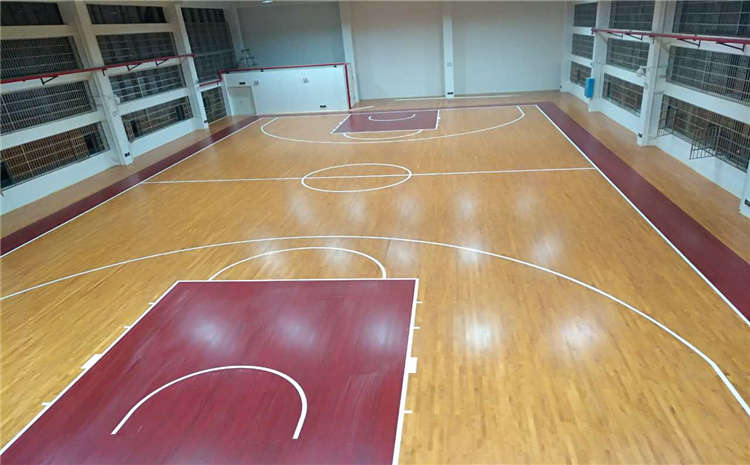 專業(yè)的實(shí)木運(yùn)動(dòng)地板怎么翻新