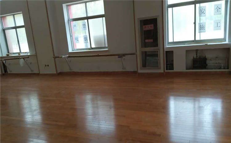 哈爾濱企口體育木地板一般多少錢