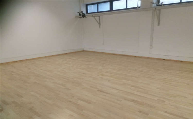 全國體育館專用地板廠家報(bào)價(jià)