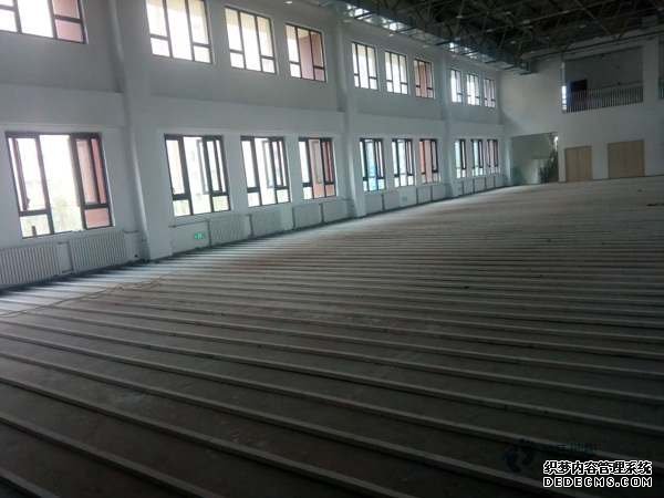 進(jìn)口籃球場(chǎng)地板維護(hù)